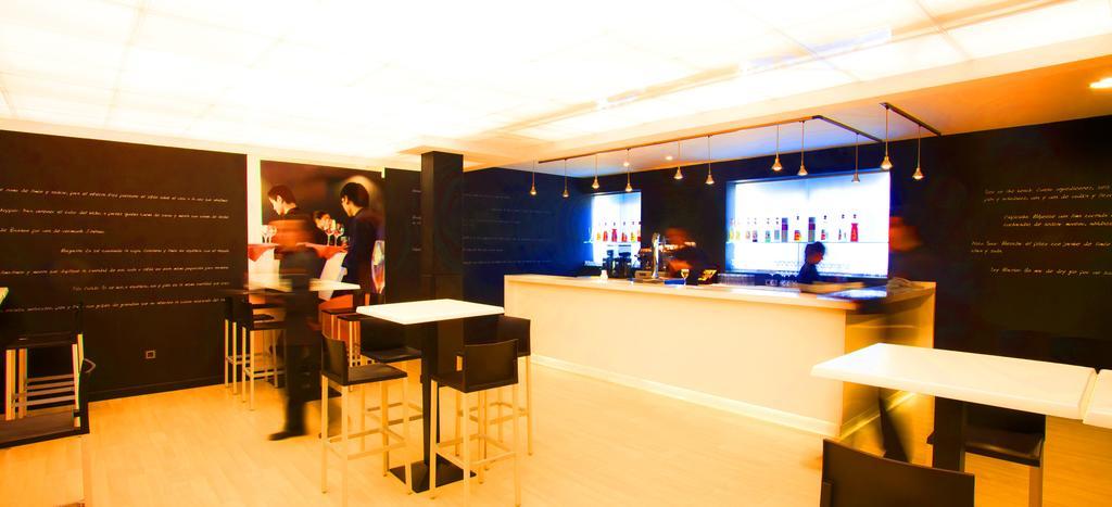 Hotel Escuela Madrid Eksteriør bilde