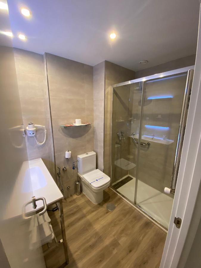 Hotel Escuela Madrid Eksteriør bilde
