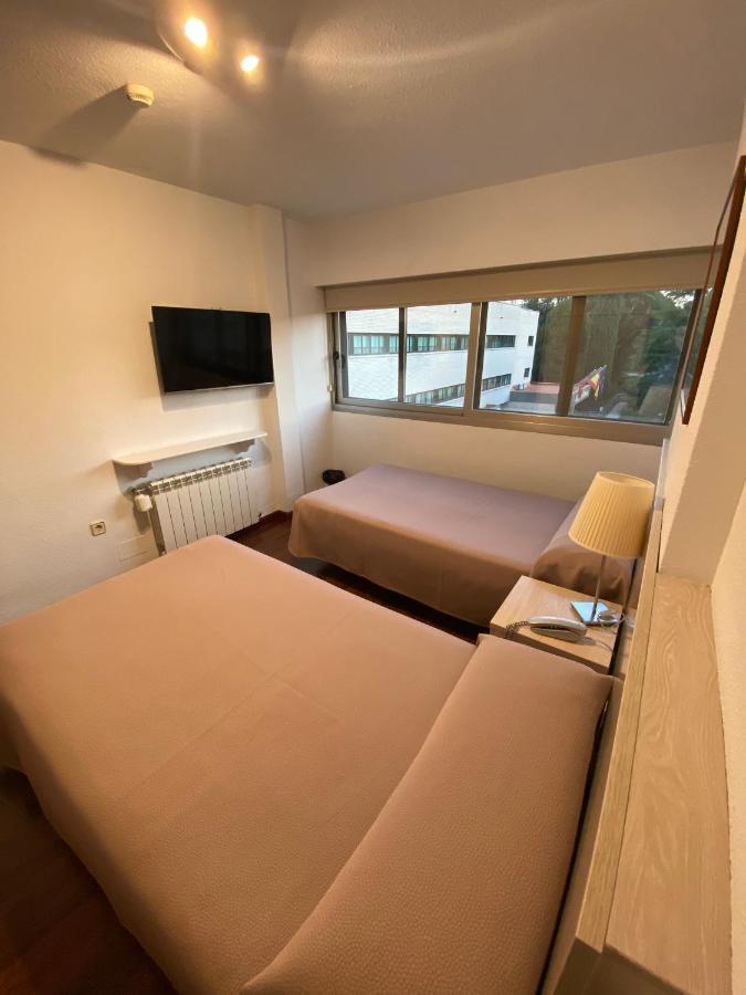 Hotel Escuela Madrid Eksteriør bilde