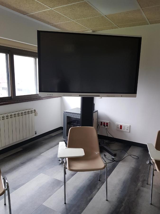 Hotel Escuela Madrid Eksteriør bilde