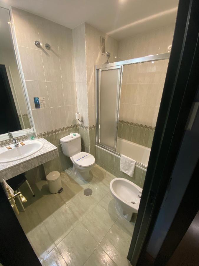 Hotel Escuela Madrid Eksteriør bilde