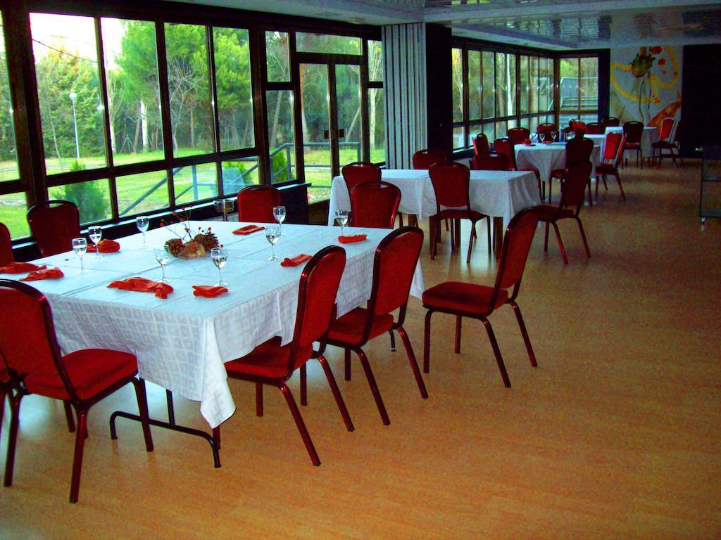 Hotel Escuela Madrid Eksteriør bilde