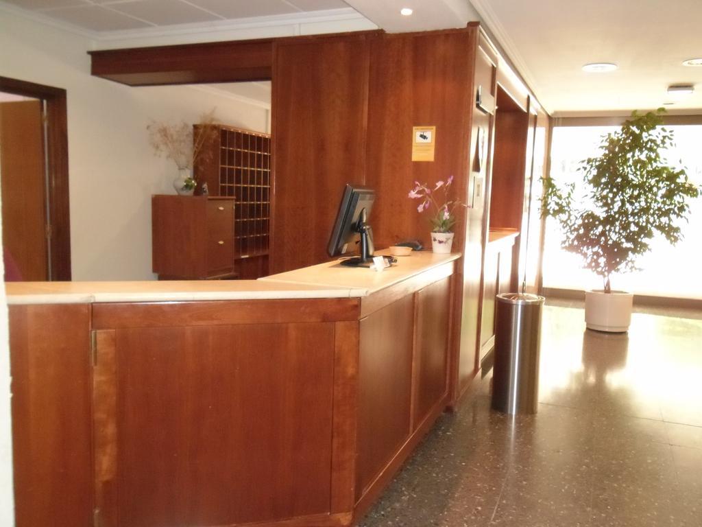 Hotel Escuela Madrid Eksteriør bilde