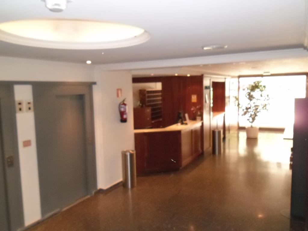Hotel Escuela Madrid Eksteriør bilde