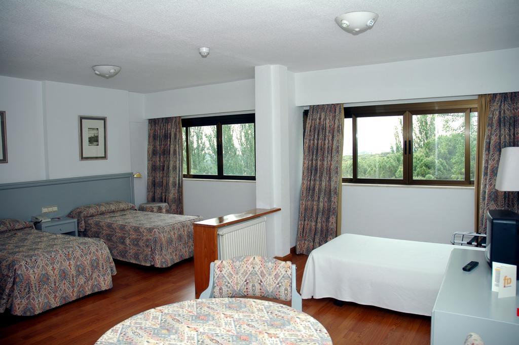 Hotel Escuela Madrid Rom bilde