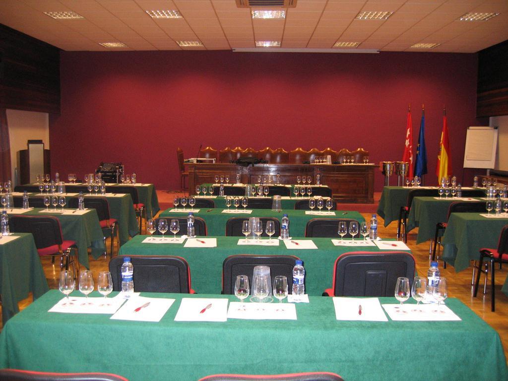 Hotel Escuela Madrid Eksteriør bilde