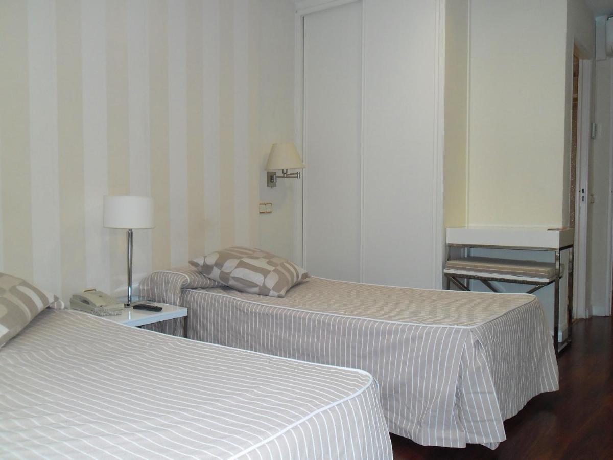 Hotel Escuela Madrid Eksteriør bilde